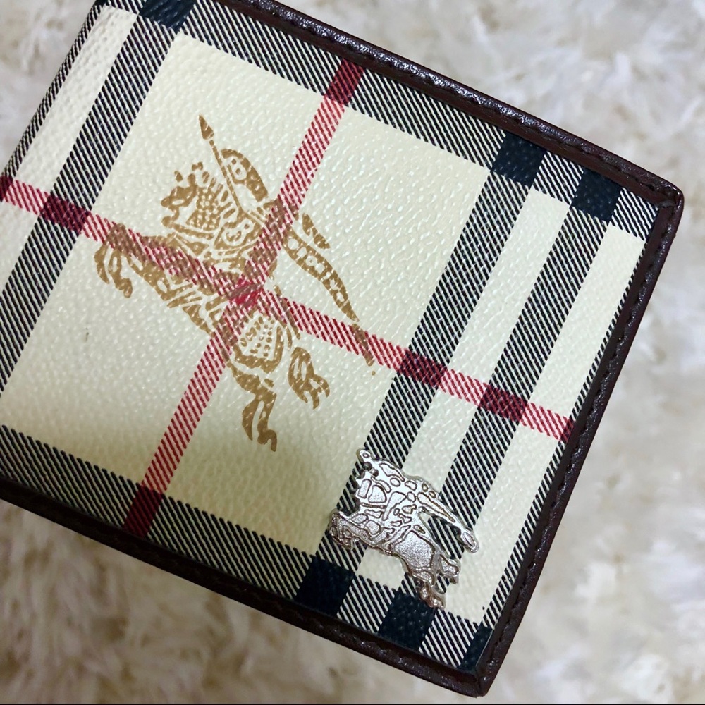 Burberry wallet